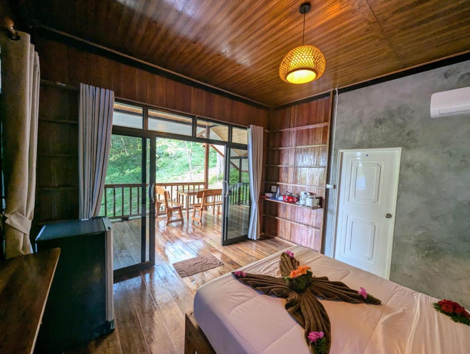 Koh Jum Serenity Resort Buitenkant foto